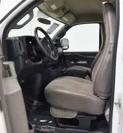 2017 Chevrolet Express Passenger 3500 LT