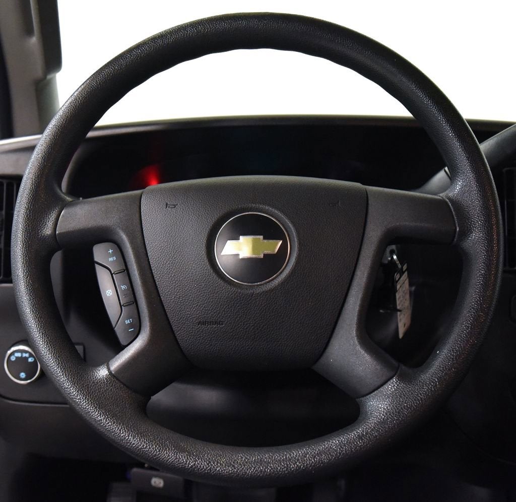 2017 Chevrolet Express Passenger 3500 LT