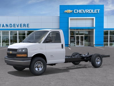 2026 Chevrolet Express Cutaway 3500 1WT
