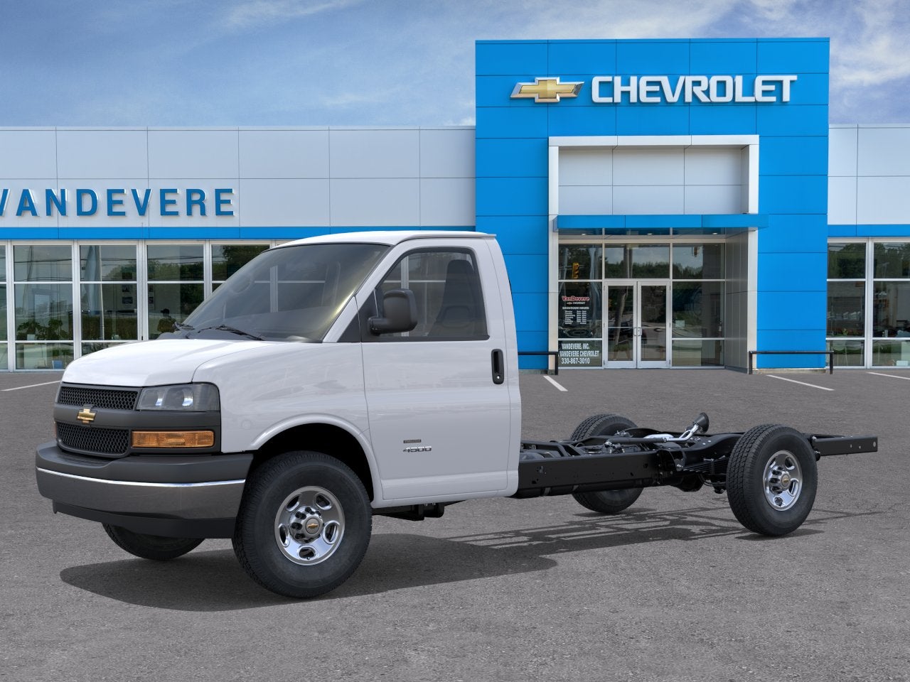 2026 Chevrolet Express Cutaway 3500 1WT