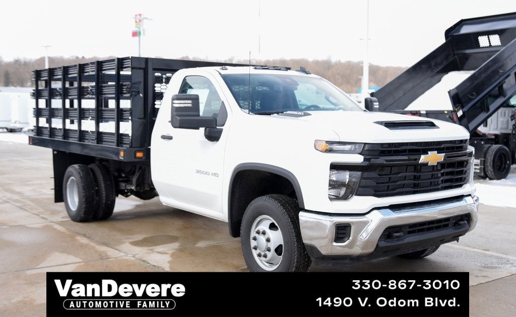 2025 Chevrolet Silverado 3500 HD Chassis Cab Work Truck