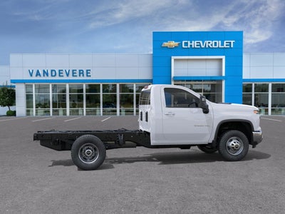 2025 Chevrolet Silverado 3500 HD Chassis Cab Work Truck
