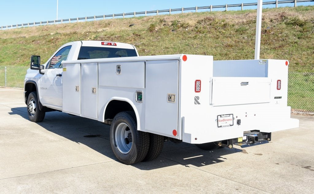 2025 Chevrolet Silverado 3500 HD Chassis Cab Work Truck