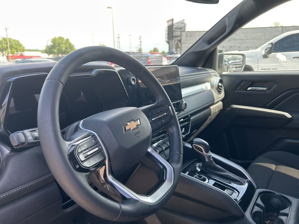 2024 Chevrolet Colorado LT