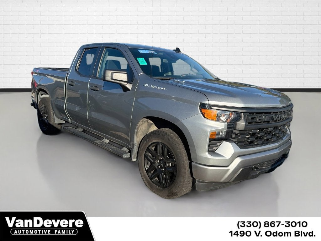 2025 Chevrolet Silverado 1500 Custom