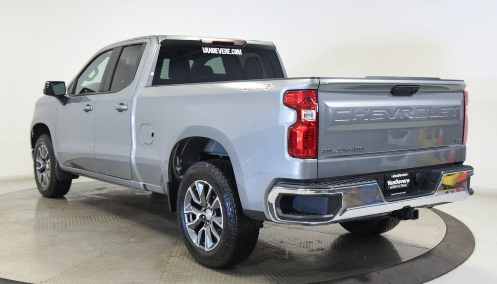 2025 Chevrolet Silverado 1500 LT (2FL)
