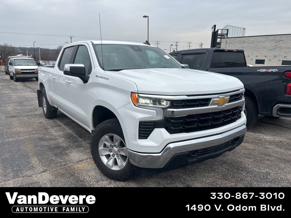 2025 Chevrolet Silverado 1500 LT