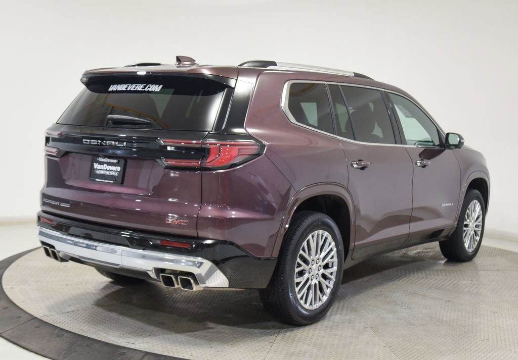 2024 GMC Acadia Denali