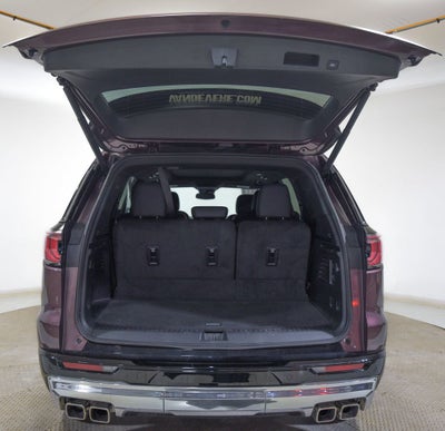 2024 GMC Acadia Denali