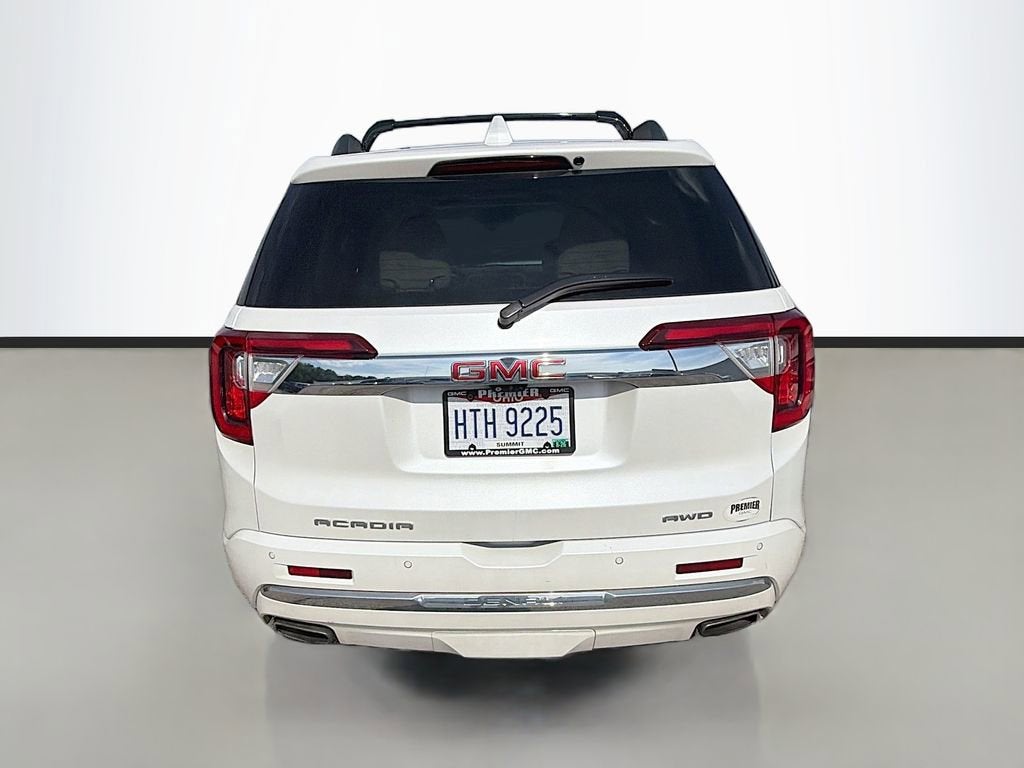2020 GMC Acadia Denali