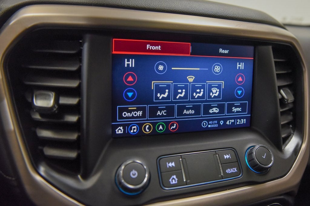 2023 GMC Acadia Denali