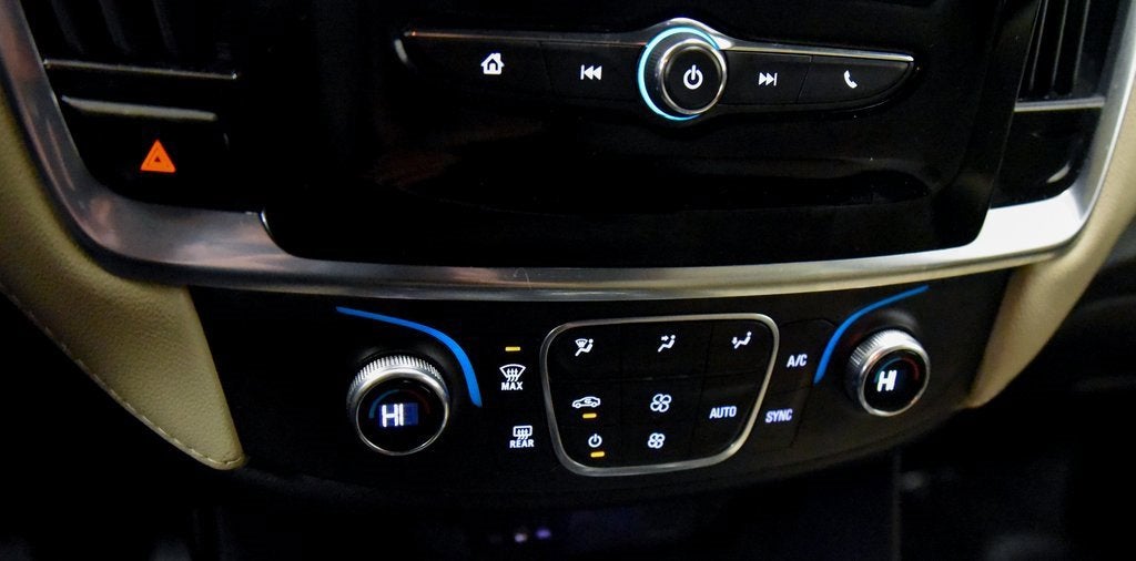 2022 Chevrolet Traverse LS