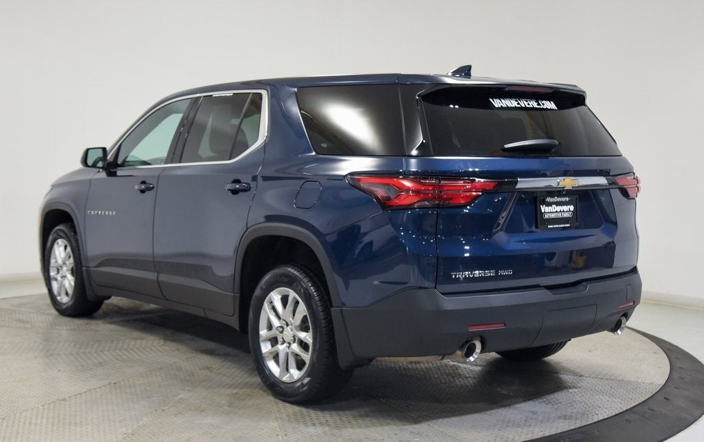 2022 Chevrolet Traverse LS