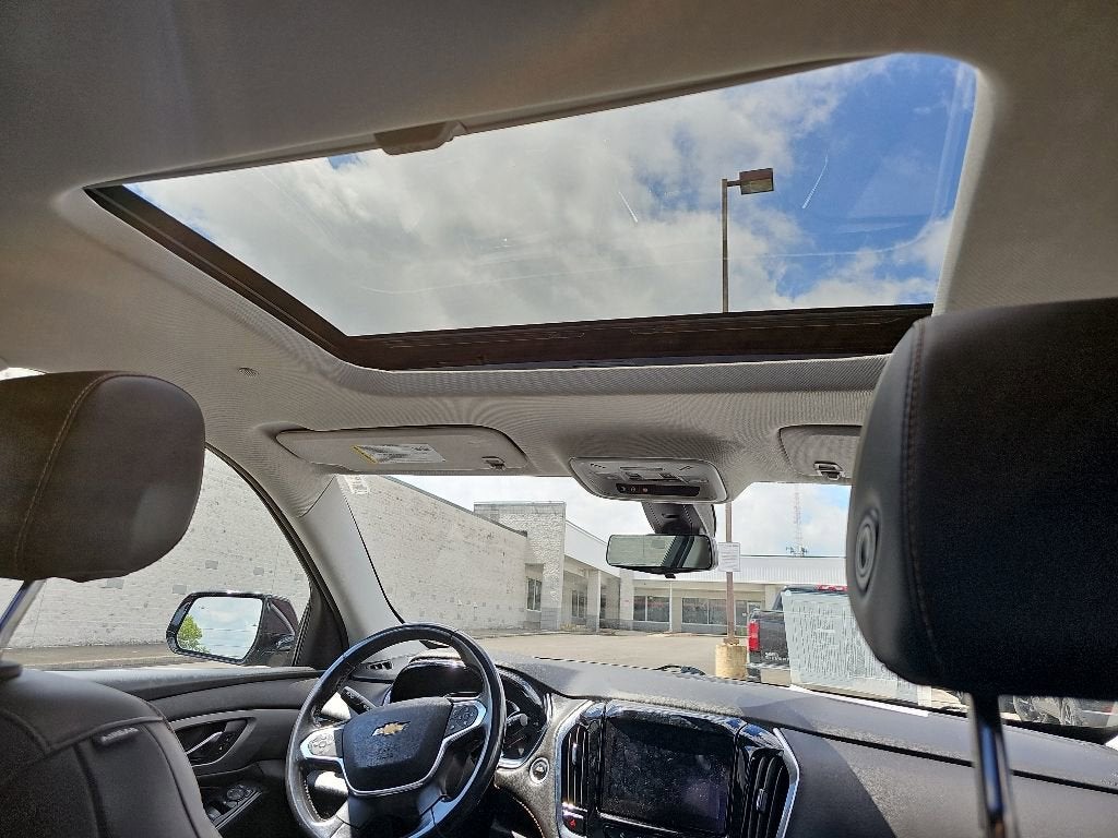 2020 Chevrolet Traverse LT Leather