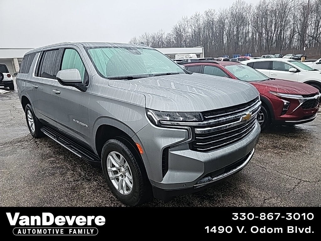 2024 Chevrolet Suburban LT