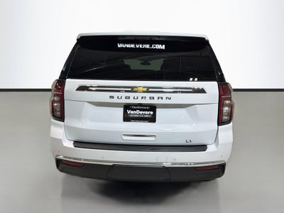2022 Chevrolet Suburban LT
