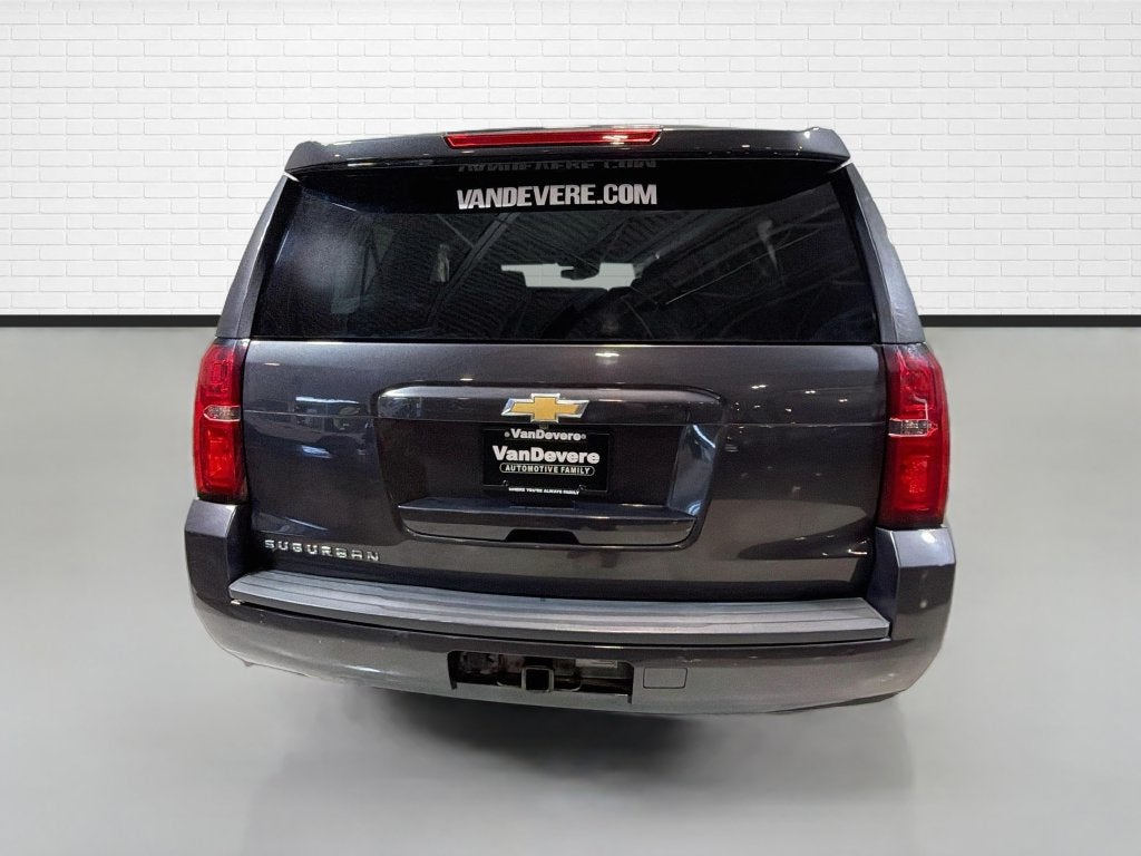 2017 Chevrolet Suburban LT