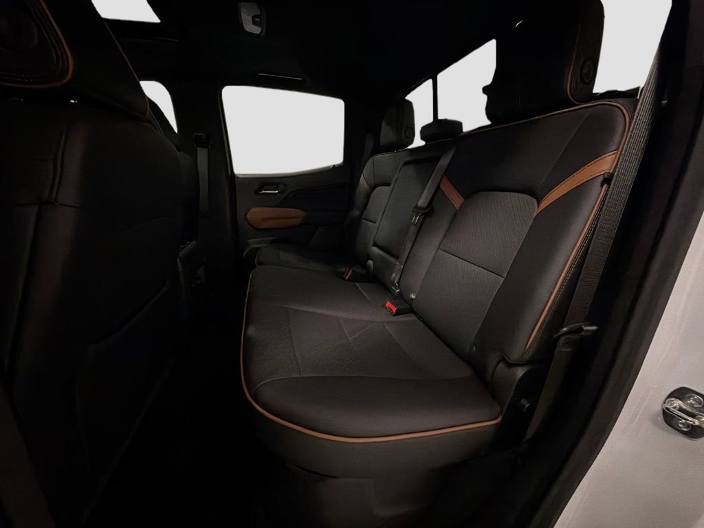 2025 GMC Canyon AT4