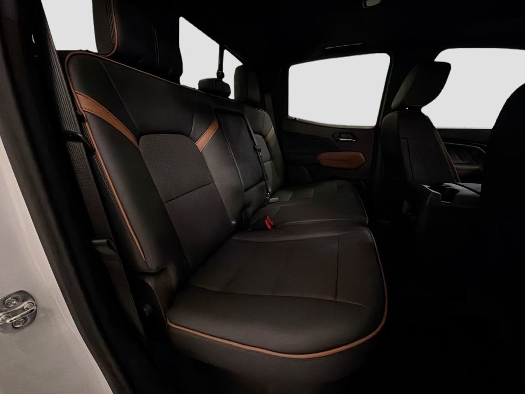 2025 GMC Canyon AT4