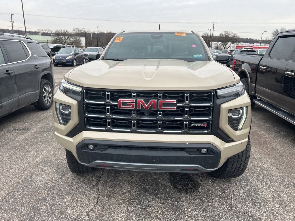 2024 GMC Canyon AT4