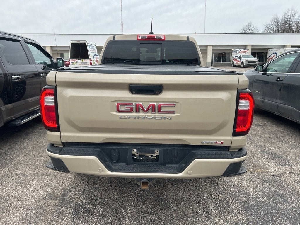 2024 GMC Canyon AT4