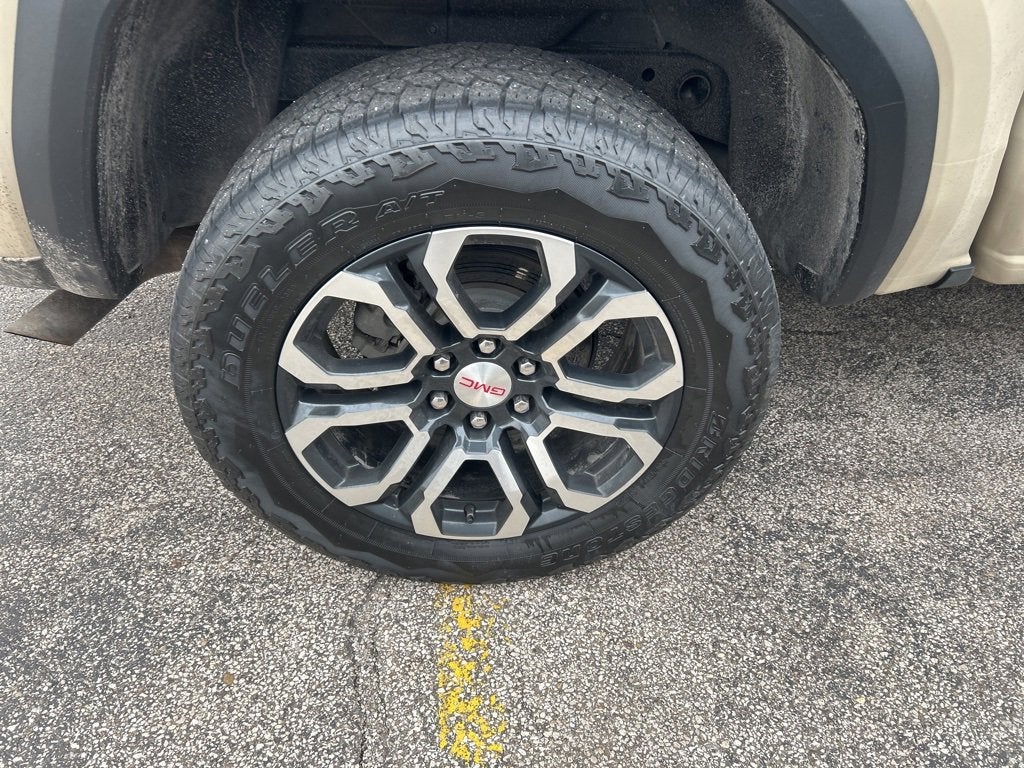 2024 GMC Canyon AT4