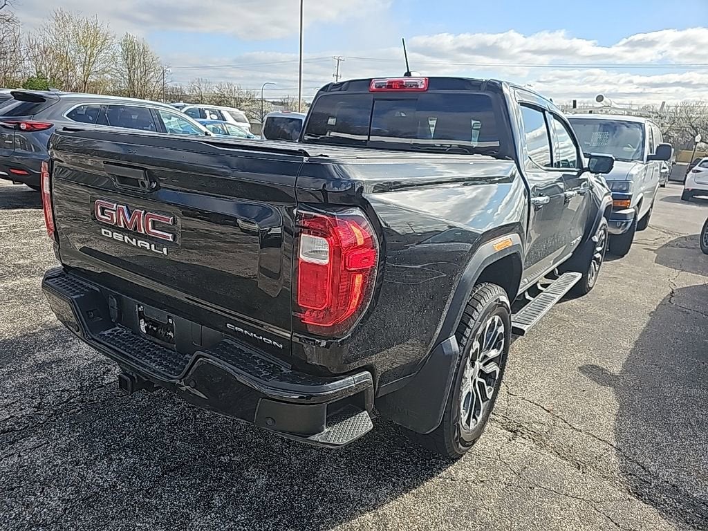 2024 GMC Canyon Denali