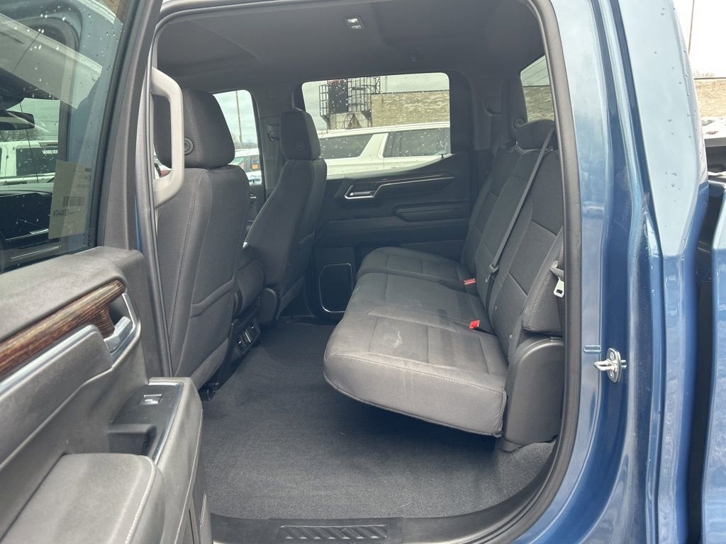 2024 GMC Sierra 1500 SLE