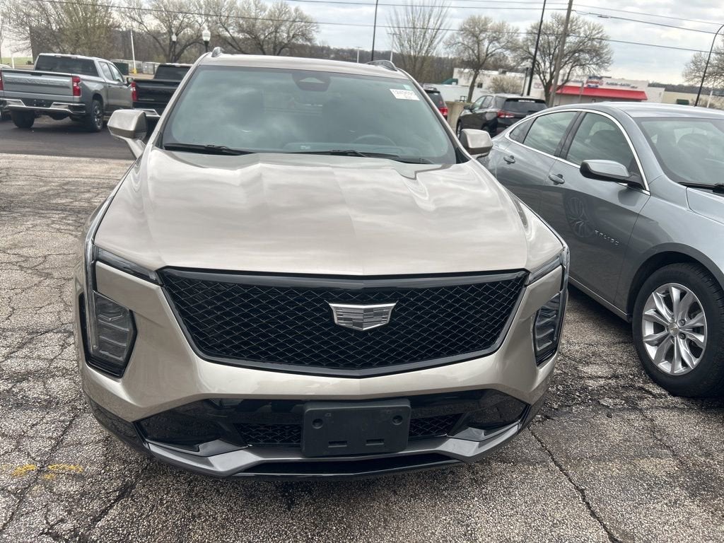 2024 Cadillac XT4 Sport