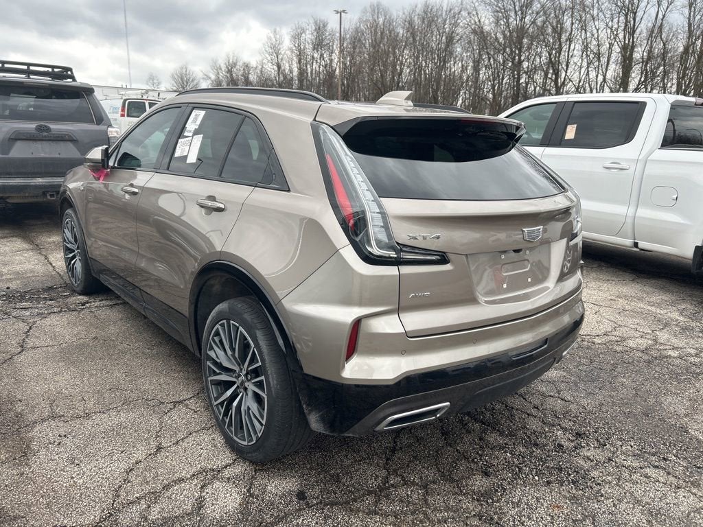 2024 Cadillac XT4 Sport