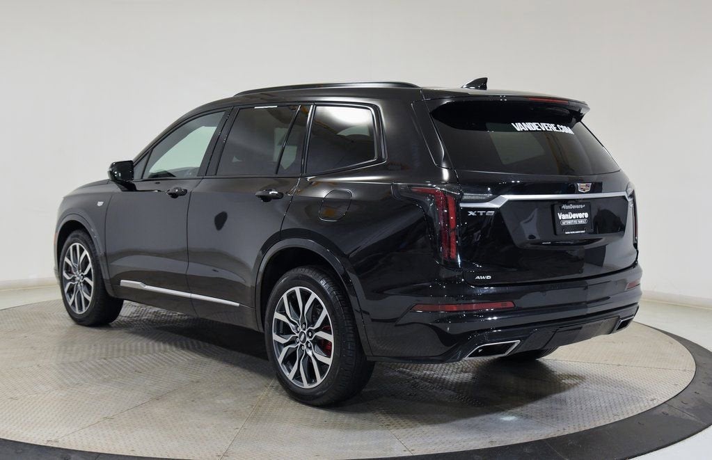 2023 Cadillac XT6 Sport