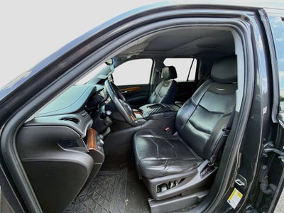 2016 Cadillac Escalade Luxury Collection
