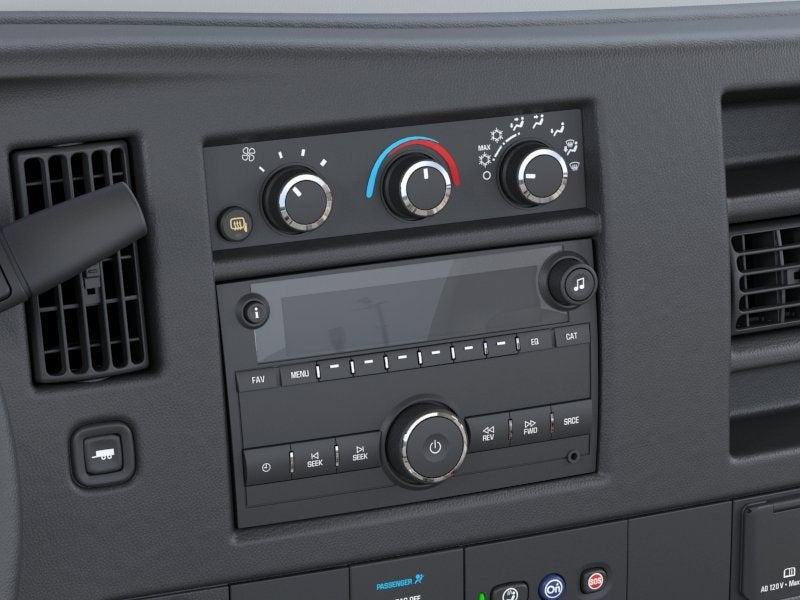 2025 Chevrolet Express Cutaway 3500 1WT