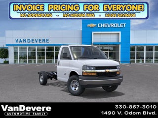 2026 Chevrolet Express Cutaway 3500 1WT