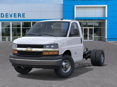 2026 Chevrolet Express Cutaway 3500 1WT