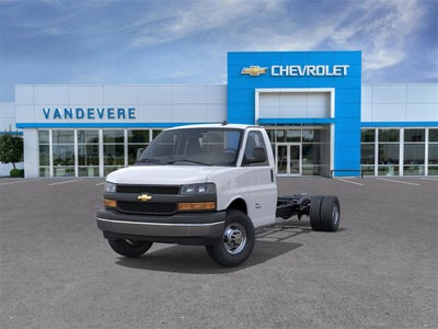 2025 Chevrolet Express Cutaway 3500 1WT