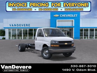 2025 Chevrolet Express Cutaway 3500 1WT