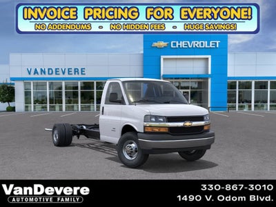2026 Chevrolet Express Cutaway 3500 1WT