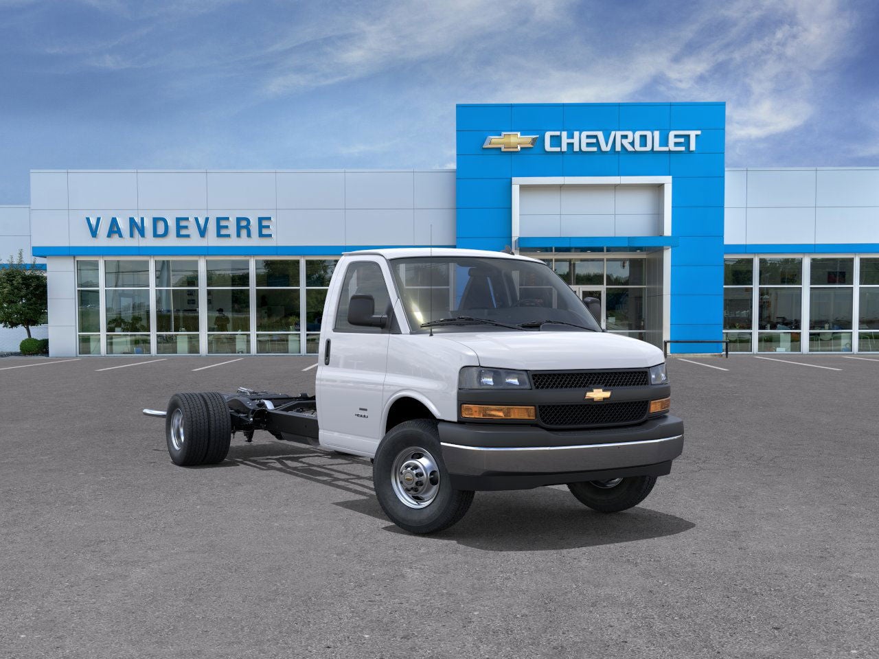 2025 Chevrolet Express Cutaway 3500 1WT