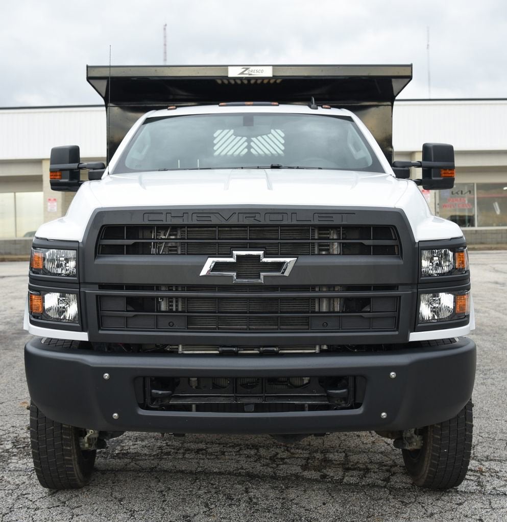 2023 Chevrolet Silverado 5500 HD Work Truck