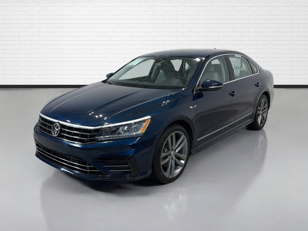 2019 Volkswagen Passat 2.0T SE R-Line