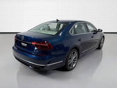 2019 Volkswagen Passat 2.0T SE R-Line