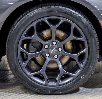 2019 Chrysler 300 Touring