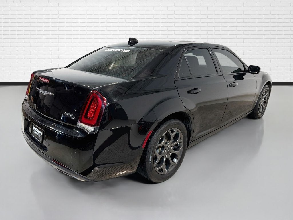 2018 Chrysler 300 300S