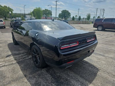 2018 Dodge Challenger SXT Plus
