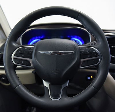 2024 Chrysler Voyager LX