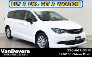 2024 Chrysler Voyager LX
