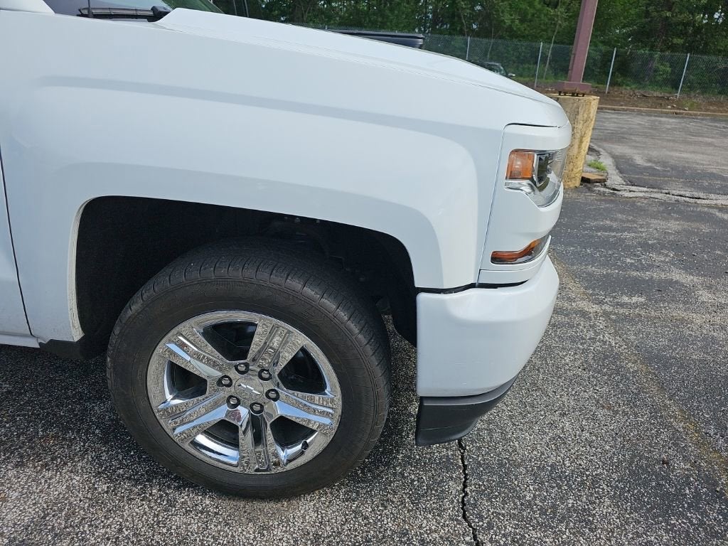 2019 Chevrolet Silverado LD Custom