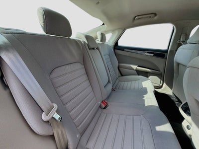 2020 Ford Fusion Hybrid SE