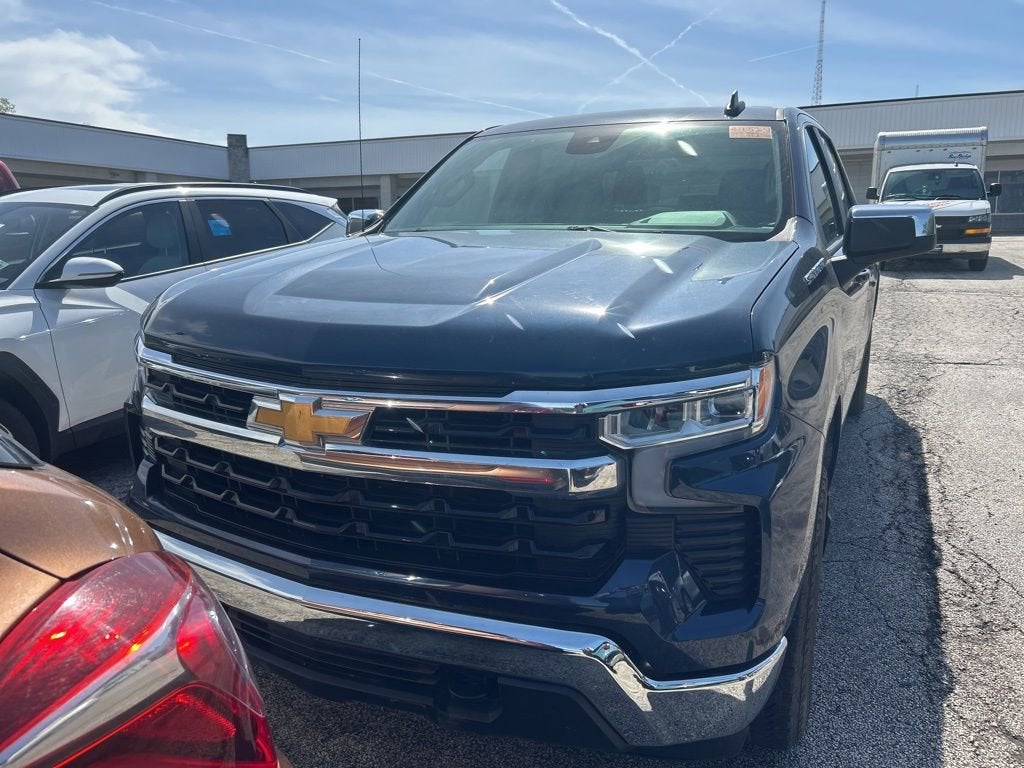 2023 Chevrolet Silverado 1500 LT (2FL)